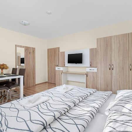 Apartament Nad Stastnym Sklepem Valtice Zewnętrze zdjęcie