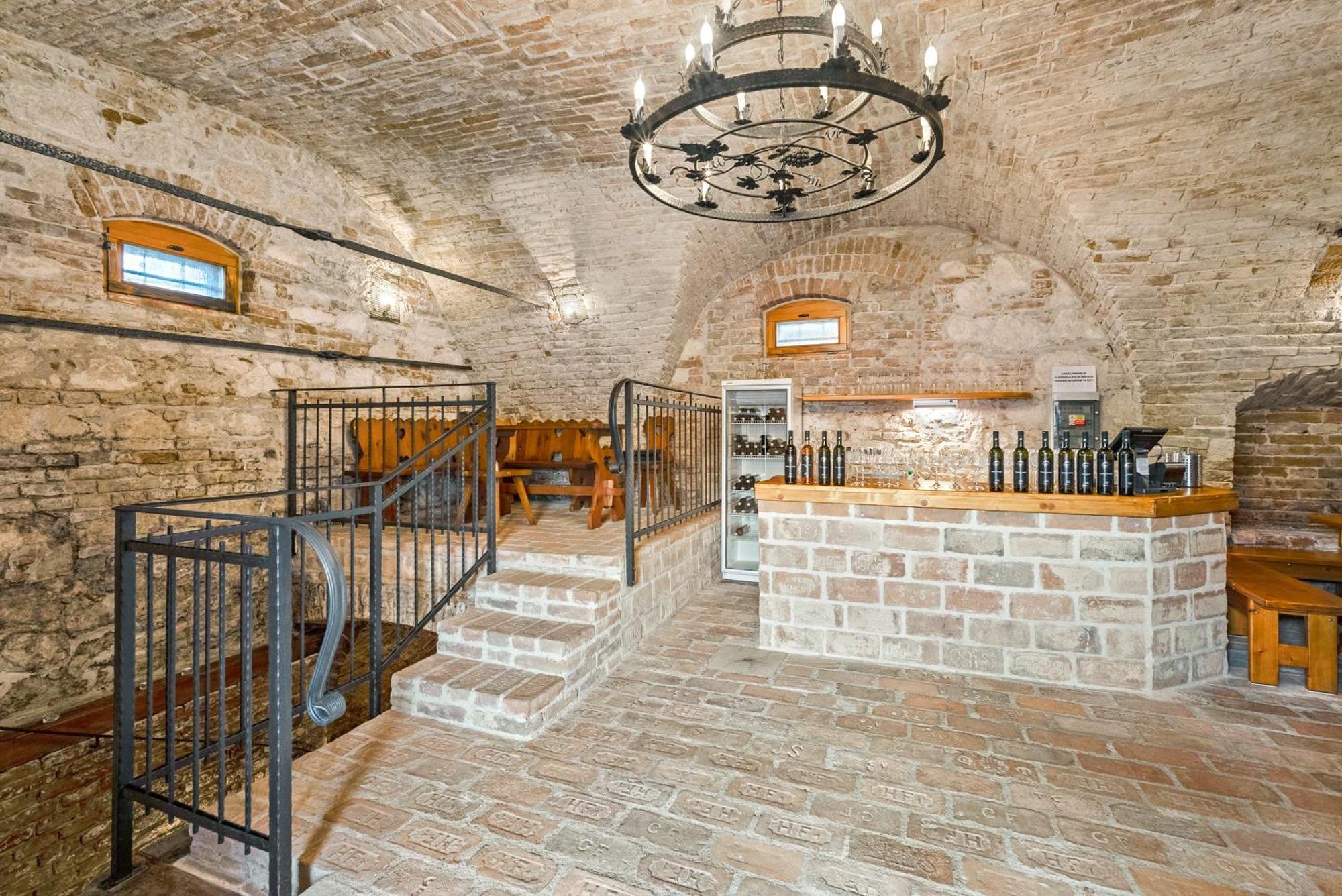 Apartament Nad Stastnym Sklepem Valtice Zewnętrze zdjęcie